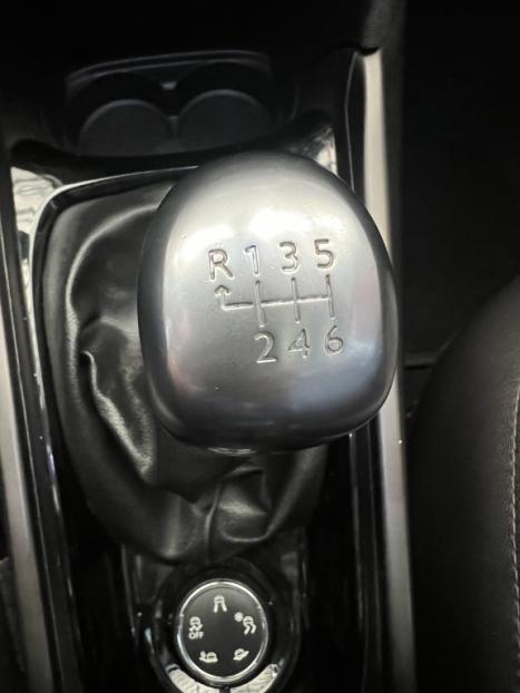 PEUGEOT 2008 1.6 16V 4P FLEX GRIFFE THP TURBO, Foto 6