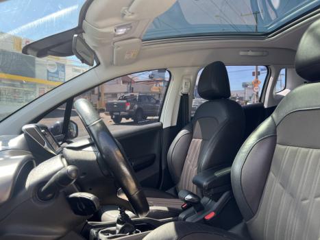 PEUGEOT 2008 1.6 16V 4P FLEX GRIFFE THP TURBO, Foto 10