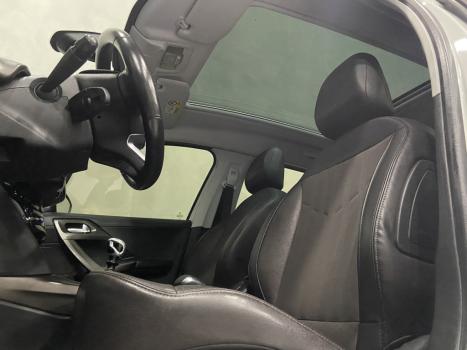 PEUGEOT 2008 1.6 16V 4P FLEX GRIFFE THP TURBO, Foto 12