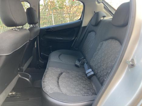 PEUGEOT 206 1.4 4P FLEX, Foto 6