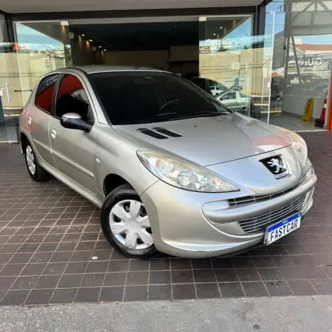 PEUGEOT 207 Hatch 1.4 4P ACTIVE FLEX, Foto 1