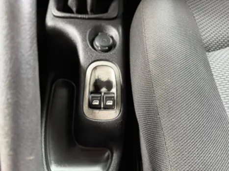 PEUGEOT 207 Hatch 1.4 4P ACTIVE FLEX, Foto 17