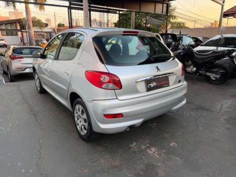 PEUGEOT 207 Hatch 1.4 4P ACTIVE FLEX, Foto 2