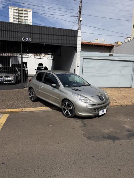 PEUGEOT 207 Hatch 1.4 XR FLEX, Foto 4