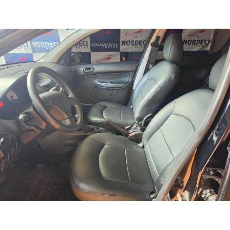 PEUGEOT 207 Hatch 1.4 4P ACTIVE FLEX, Foto 10