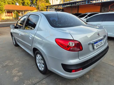 PEUGEOT 207 Sedan 1.4 4P PASSION XRS FLEX, Foto 4 PEUGEOT 207 Sedan 1.4 4P PASSION XRS FLEX, Foto 4