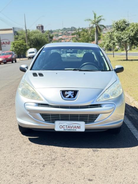 PEUGEOT 207 Sedan 1.4 4P PASSION XR FLEX, Foto 2