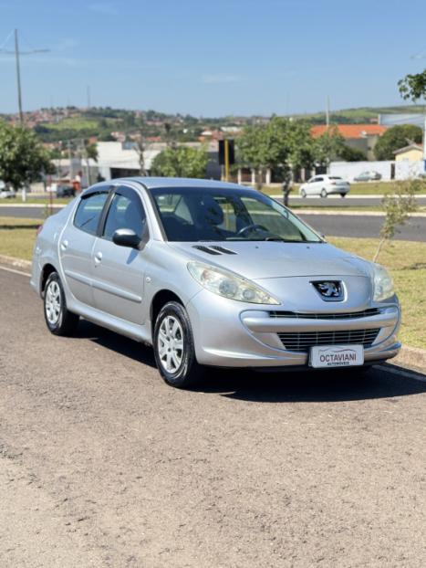 PEUGEOT 207 Sedan 1.4 4P PASSION XR FLEX, Foto 3