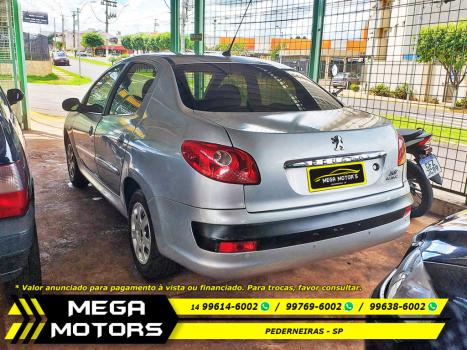 PEUGEOT 207 Sedan 1.4 4P PASSION XR FLEX, Foto 2