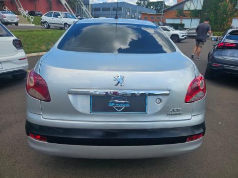 PEUGEOT 207 Sedan 1.4 4P PASSION XR FLEX, Foto 6