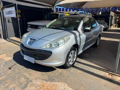 PEUGEOT 207 Sedan 1.4 4P PASSION XR FLEX, Foto 3