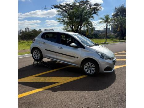 PEUGEOT 208 1.0 12V 4P FIREFLY FLEX ACTIVE, Foto 3