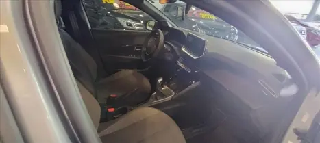 PEUGEOT 208 1.0 4P FLEX FIREFLY STYLE, Foto 8 PEUGEOT 208 1.0 4P FLEX FIREFLY STYLE, Foto 8