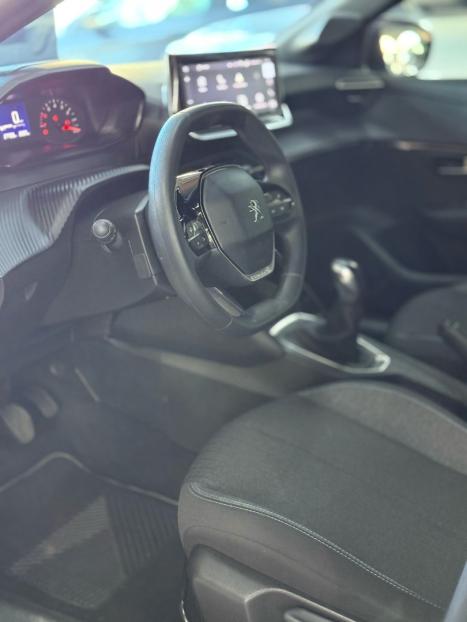 PEUGEOT 208 1.0 4P FLEX FIREFLY STYLE, Foto 5 PEUGEOT 208 1.0 4P FLEX FIREFLY STYLE, Foto 5