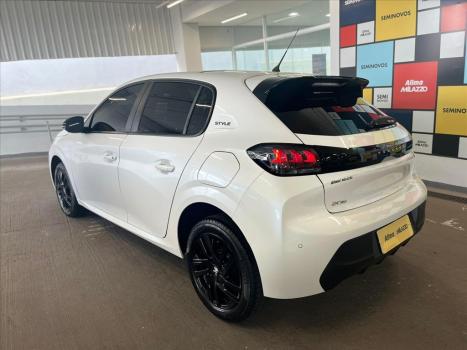 PEUGEOT 208 1.0 4P FLEX FIREFLY STYLE, Foto 4