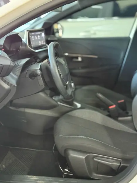 PEUGEOT 208 1.0 4P FLEX FIREFLY STYLE, Foto 20