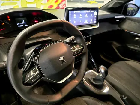 PEUGEOT 208 1.0 4P FLEX FIREFLY STYLE, Foto 9