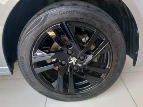 PEUGEOT 208 1.0 4P FLEX FIREFLY STYLE, Foto 8