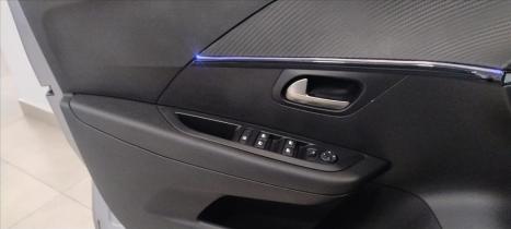 PEUGEOT 208 1.0 4P FLEX FIREFLY STYLE, Foto 6