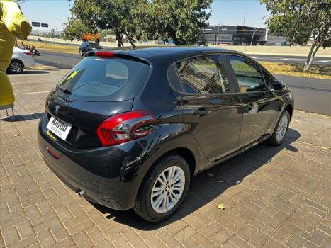 PEUGEOT 208 1.2 12V 4P ACTIVE PACK FLEX, Foto 4 PEUGEOT 208 1.2 12V 4P ACTIVE PACK FLEX, Foto 4