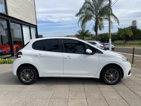 PEUGEOT 208 1.2 12V 4P ACTIVE PACK FLEX, Foto 4