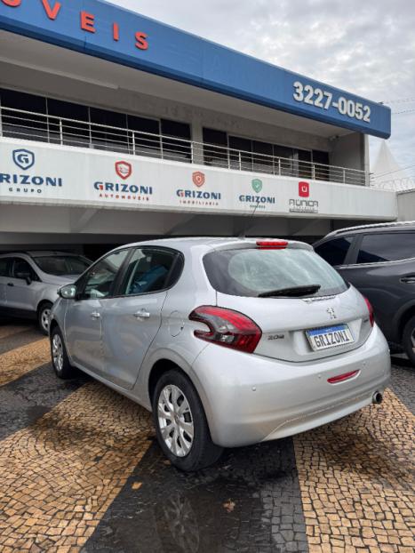PEUGEOT 208 1.2 12V 4P ACTIVE FLEX, Foto 6