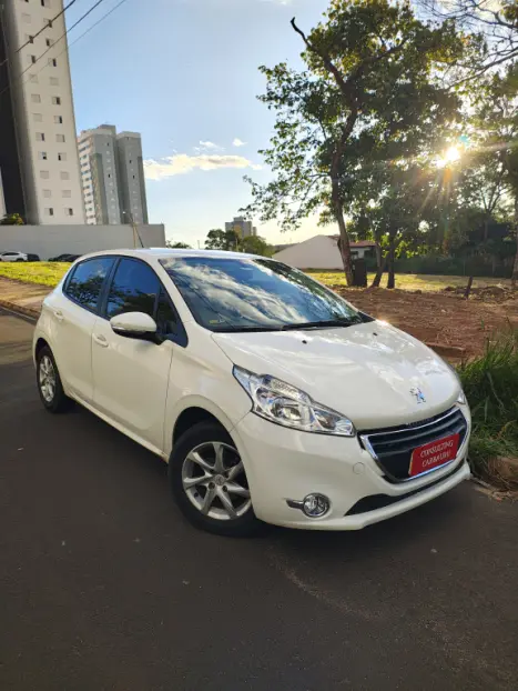 PEUGEOT 208 1.5 4P FLEX ACTIVE PACK, Foto 1