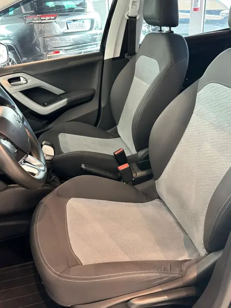 PEUGEOT 208 1.5 4P FLEX ALLURE, Foto 13