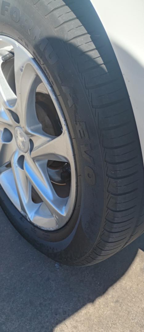 PEUGEOT 208 1.5 4P FLEX ALLURE, Foto 4