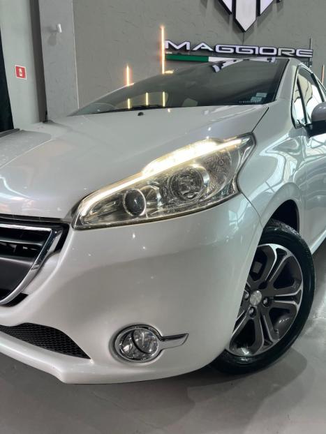 PEUGEOT 208 1.6 16V 4P FLEX GRIFFE, Foto 2