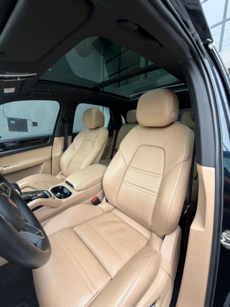 PORSCHE Cayenne 3.0 V6 24V 4P AWD COUP� TURBO AUTOM�TICO TIPTRONIC, Foto 4
