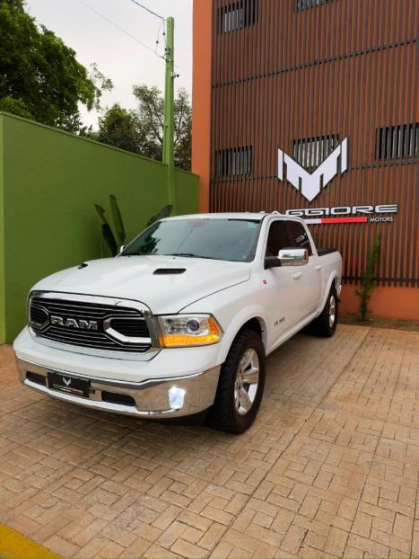 RAM 1500 5.7 V8 CLASSIC LARAMIE CABINE DUPLA 4X4 AUTOM�TICO, Foto 6