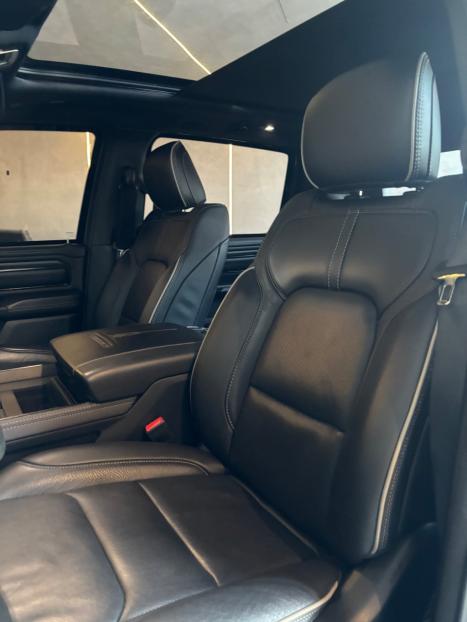 RAM 1500 5.7 V8 LIIMITED CABINE DUPLA 4X4 AUTOM�TICO, Foto 7