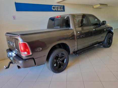 RAM 1500 5.7 V8 LIMITED NIGHT EDITION CABINE DUPLA 4X4 AUTOM�TICO, Foto 5