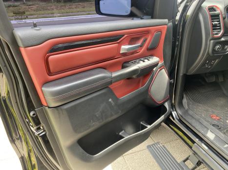 RAM 1500 5.7 V8 REBEL CABINE DUPLA 4X4 AUTOMÁTICO, Foto 10
