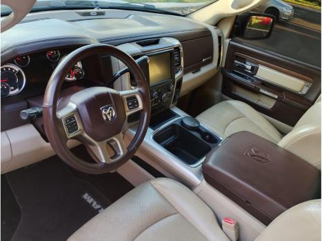 RAM 2500 6.7 I6 24V SLT CABINE DUPLA TURBO DIESEL LARAMIE 4X4 AUTOM�TICO, Foto 6