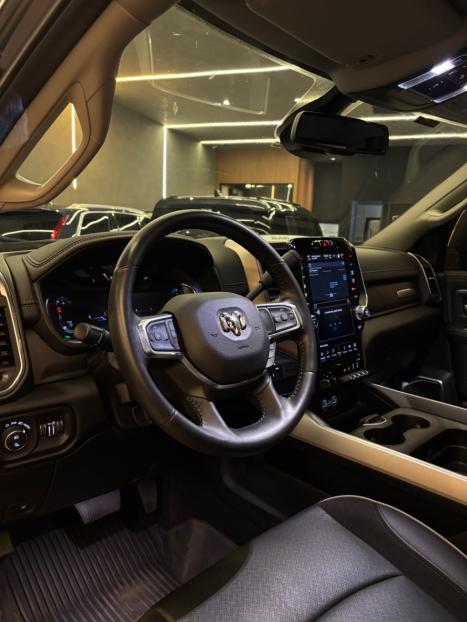 RAM 2500 6.7 I6 24V SLT CABINE DUPLA TURBO DIESEL LARAMIE 4X4 AUTOM�TICO, Foto 6