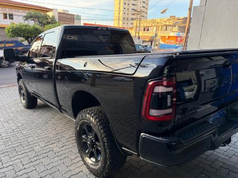 RAM 2500 6.7 I6 24V SLT CABINE DUPLA TURBO DIESEL LARAMIE 4X4 AUTOM�TICO, Foto 5