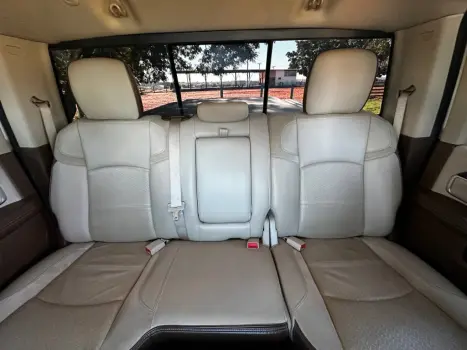 RAM 2500 6.7 I6 24V SLT CABINE DUPLA TURBO DIESEL LARAMIE 4X4 AUTOM�TICO, Foto 15
