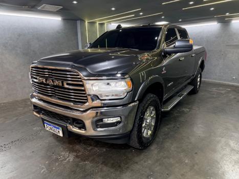 RAM 2500 6.7 I6 24V SLT CABINE DUPLA TURBO DIESEL LARAMIE 4X4 AUTOM�TICO, Foto 2
