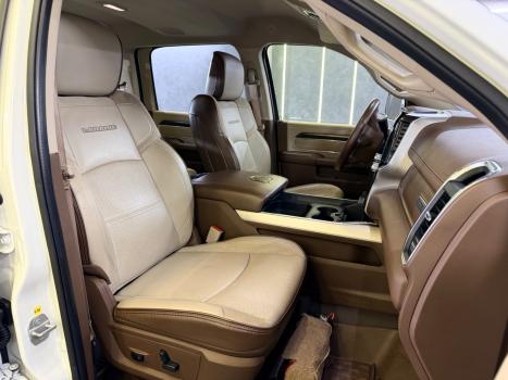 RAM 2500 6.7 I6 24V SLT CABINE DUPLA TURBO DIESEL LARAMIE 4X4 AUTOM�TICO, Foto 11