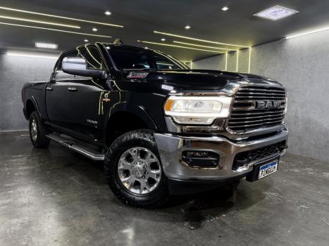RAM 2500 6.7 I6 24V SLT CABINE DUPLA TURBO DIESEL LARAMIE 4X4 AUTOMÁTICO, Foto 4