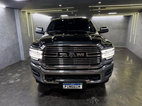 RAM 2500 6.7 I6 24V SLT CABINE DUPLA TURBO DIESEL LARAMIE 4X4 AUTOMÁTICO, Foto 5