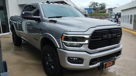 RAM 3500 6.7 I6 LARAMIE NIGHT EDITION CABINE DUPLA 4X4 TURBO DIESEL AUTOMTICO, Foto 4