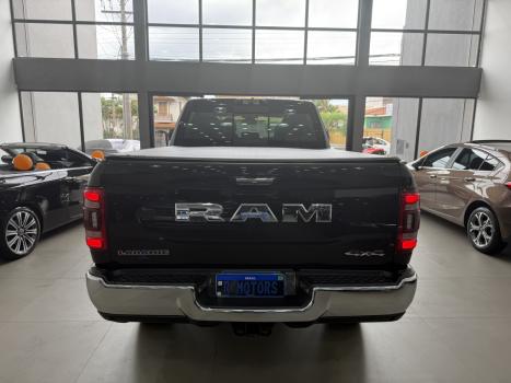 RAM 3500 6.7 I6 LARAMIE CABINE DUPLA TURBO DIESEL AUTOM�TICO, Foto 8