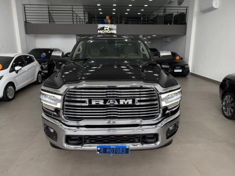 RAM 3500 6.7 I6 LARAMIE CABINE DUPLA TURBO DIESEL AUTOM�TICO, Foto 9