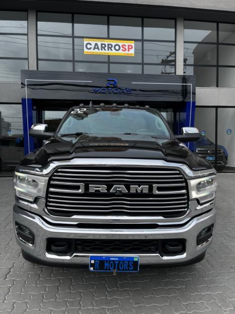 RAM 3500 6.7 I6 LARAMIE CABINE DUPLA TURBO DIESEL AUTOM�TICO, Foto 2