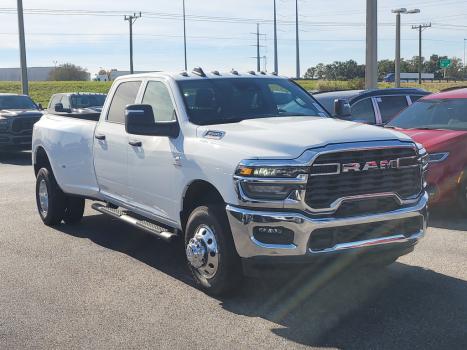 RAM 3500 6.7 I6 LIMITED LONG HORN CABINE DUPLA 4X4 TURBO DIESEL AUTOMTICO, Foto 2