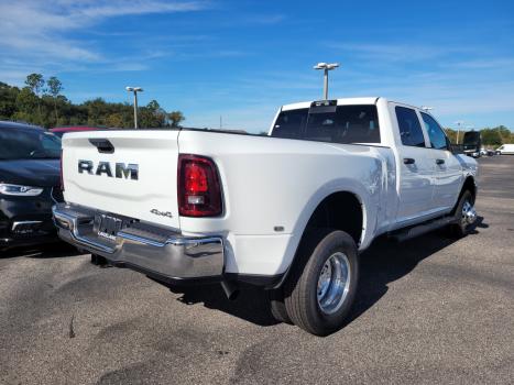 RAM 3500 6.7 I6 LIMITED LONG HORN CABINE DUPLA 4X4 TURBO DIESEL AUTOMTICO, Foto 4