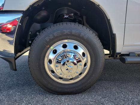 RAM 3500 6.7 I6 LIMITED LONG HORN CABINE DUPLA 4X4 TURBO DIESEL AUTOMTICO, Foto 10